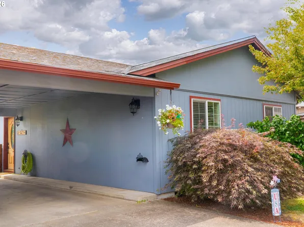 5209 G St, Springfield, OR 97478