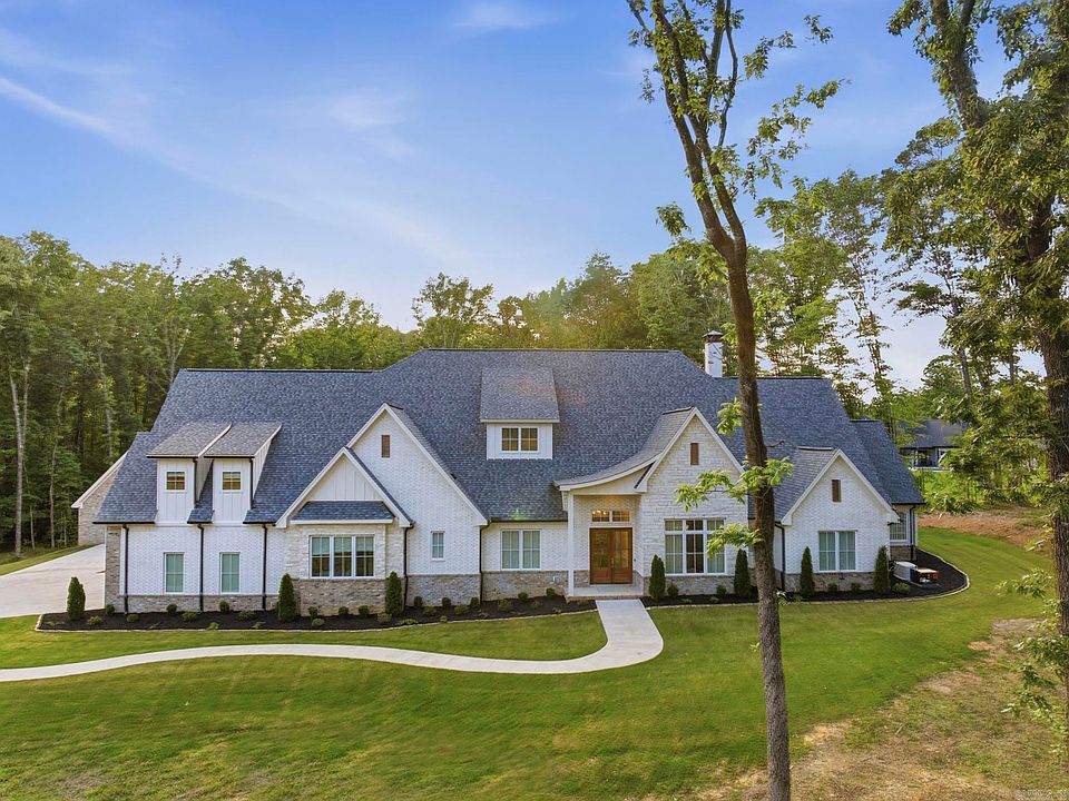 1st image of 317 Abrielle Ln