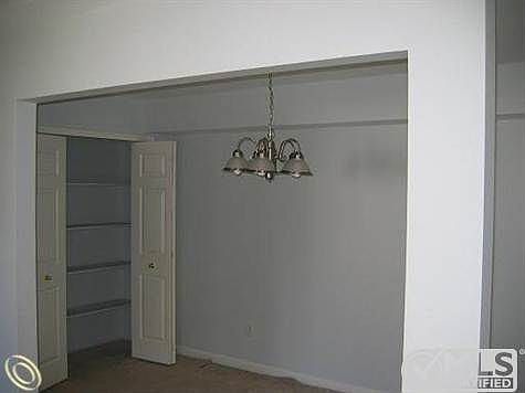 Dining Area.jpg