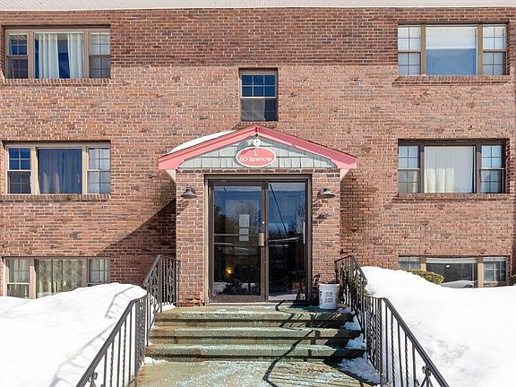 3rd image of 50 Spencer Rd APT 12L