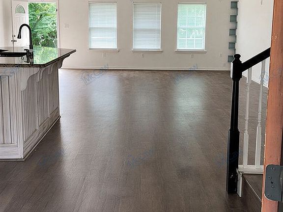 5th image of 400 N Avenue A
