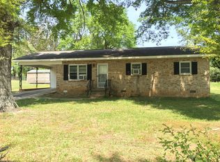 1419 Lenoir Dr, Shelby, NC 28150