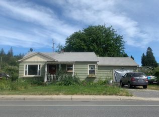 2577 New Hope Rd, Grants Pass, OR 97527