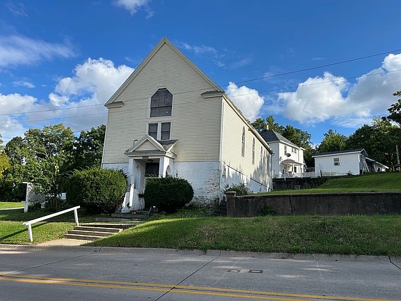 3rd image of 1222 7th Ave