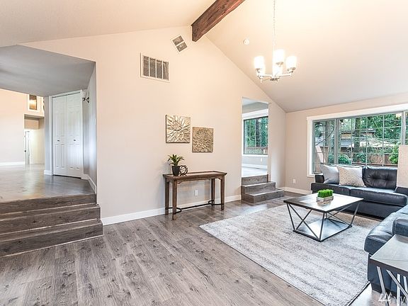 3rd image of 3227 S 368th Pl