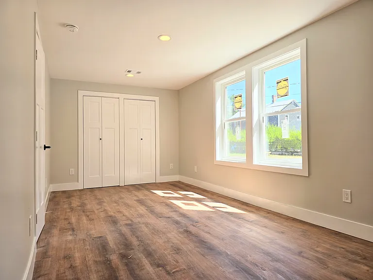 12 S Jefferson Ave #1 — Photo 5