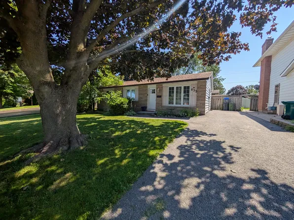 835 Pembridge Cres, Kingston, ON K7M 6B5