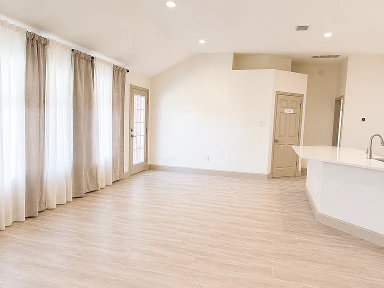 809 Big Bend Dr — Photo 11