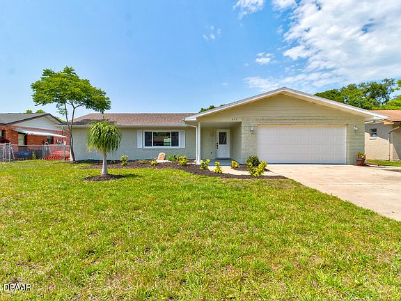 3rd image of 679 Tumblebrook Dr