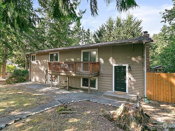 2nd image of 22411 N Clear Lake Boulevard SE