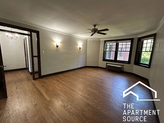 2nd image of 4519 N Wolcott Ave APT 2A