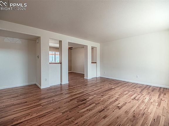 3rd image of 7119 Lone Eagle Ln