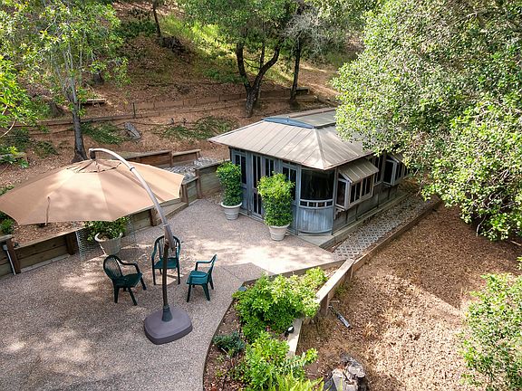 5th image of 170 Wild Horse Valley Dr