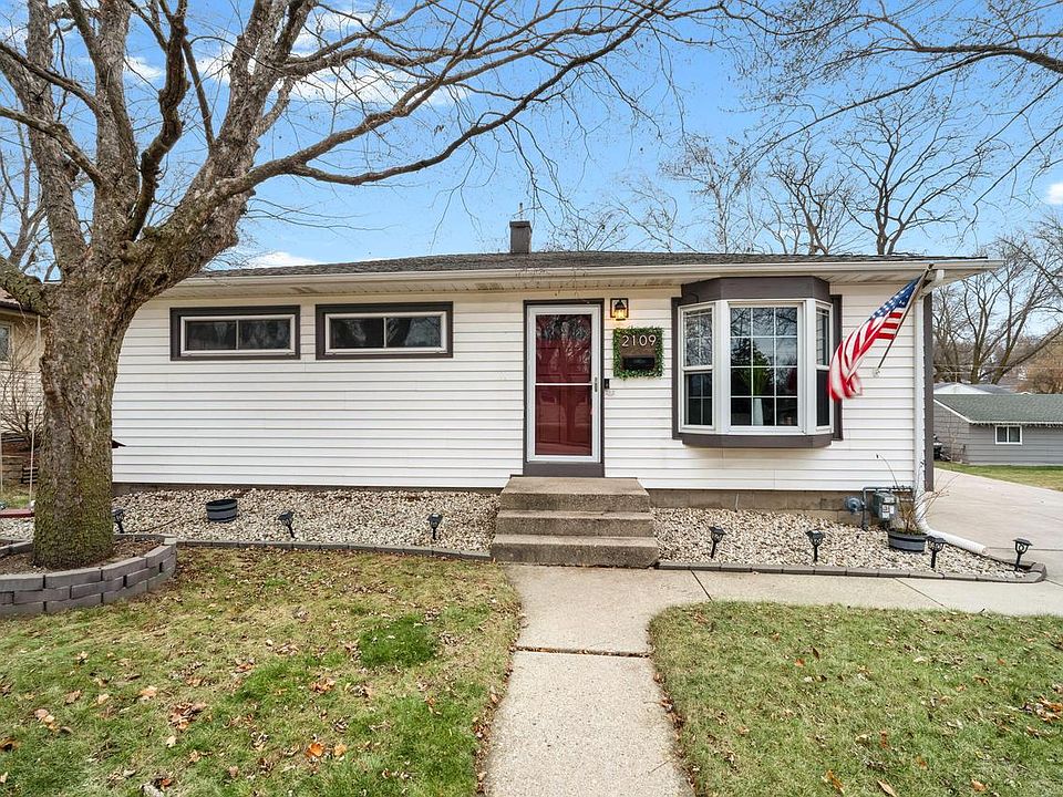 1st image of 2109 North Bel Ayr DRIVE