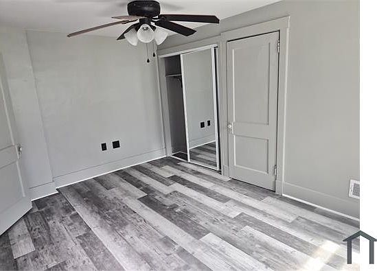 4th image of 2228 Lutz Ave