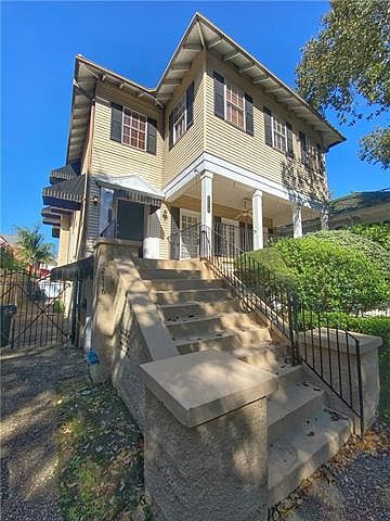 1st image of 2116 State St #2116