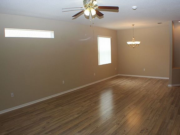 5th image of 3881 Esplanade Ave