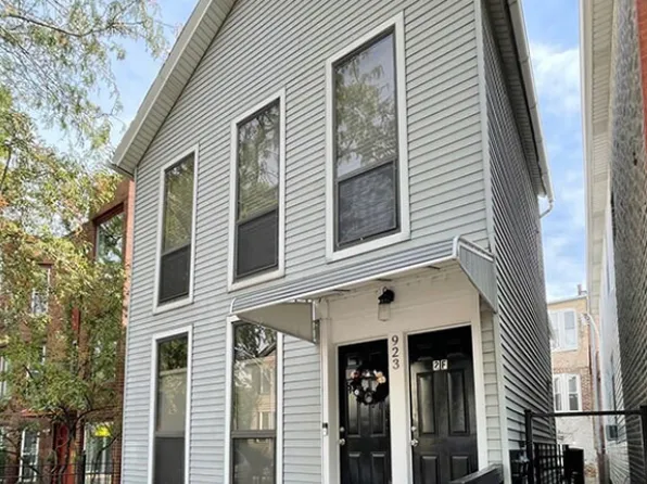 (undisclosed Address), Chicago, IL 60607