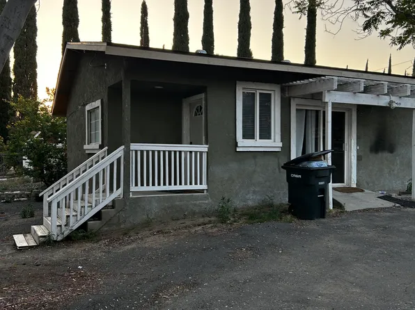 40494 Dutton St, Cherry Valley, CA 92223