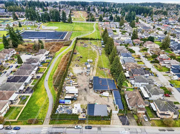12490 66th Ave, Surrey, BC V3W 2A5