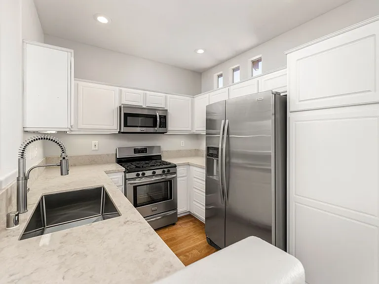 12901 Ternberry Ct — Photo 4