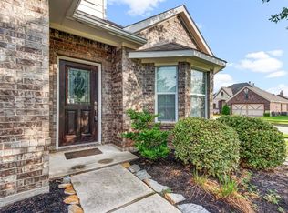 2827 Lockeridge Cove Dr, Spring, TX 77386