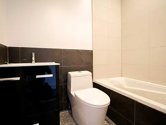 Rented by P Management | media 16