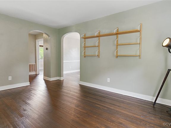 3rd image of 3509 Maryland Ave