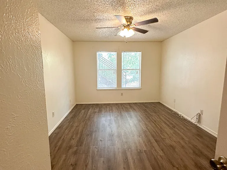 415 Fry St #8 — Photo 13