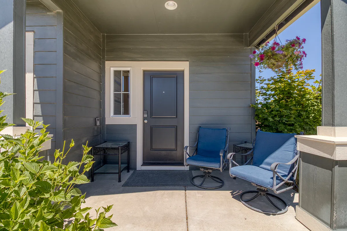 3 bed, 2.5 bath, 1983 sqft, $3,250 — Photo 4