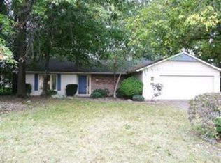 9630 Pebble Brook Ln, Strongsville, OH 44136