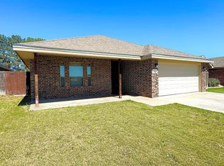 2906 Boardwalk Ave, Midland, TX 79705