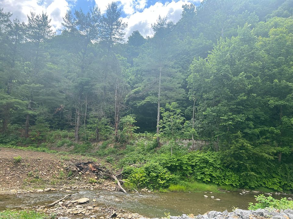 1st image of 0 Walnut Ln