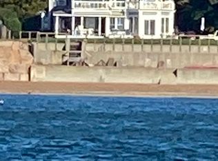58 Linden Ave, Branford, CT 06405