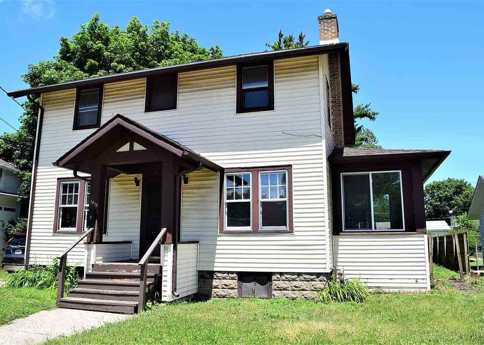 1st image of 1813 Auburn St