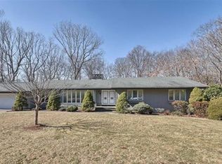 79 Urban Club Rd, Wayne, NJ 07470