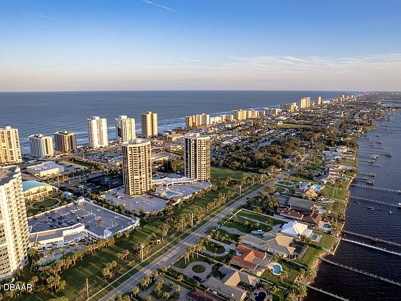 3rd image of 1 Oceans West Blvd APT 12A5