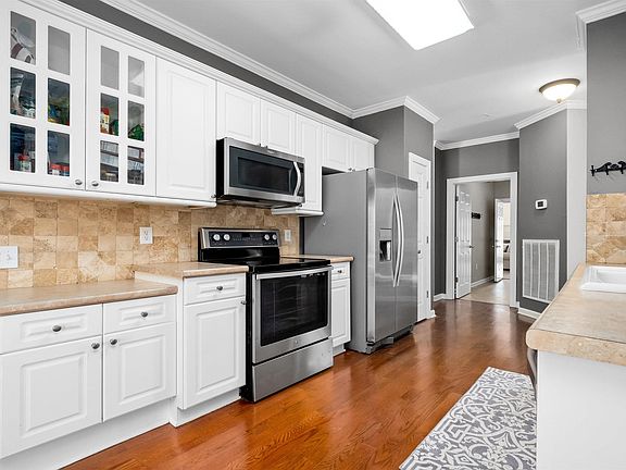 5th image of 5065 Melrose Way