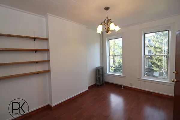 Rented by Proper Real Estate, LLC | media 8