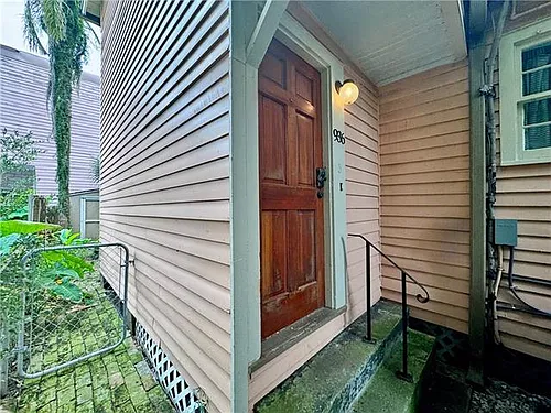 936 Philip St Photo 1