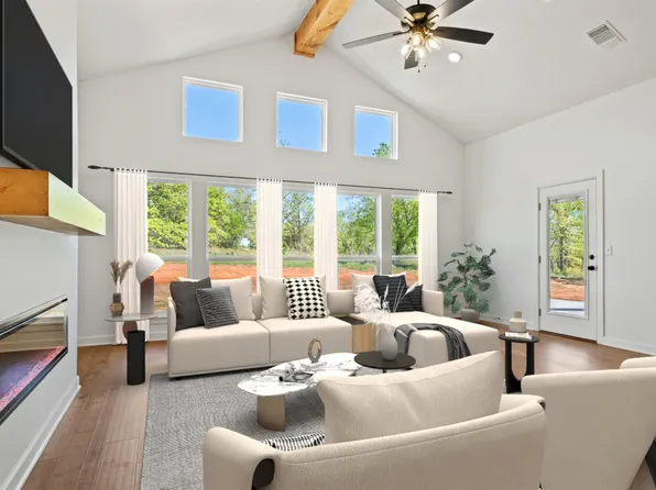 17485 240th St, Washington, OK 73093