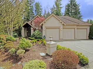 18676 NW Bernina Ct, Issaquah, WA 98027
