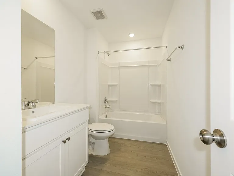 13495 Bay Springs Dr — Photo 15