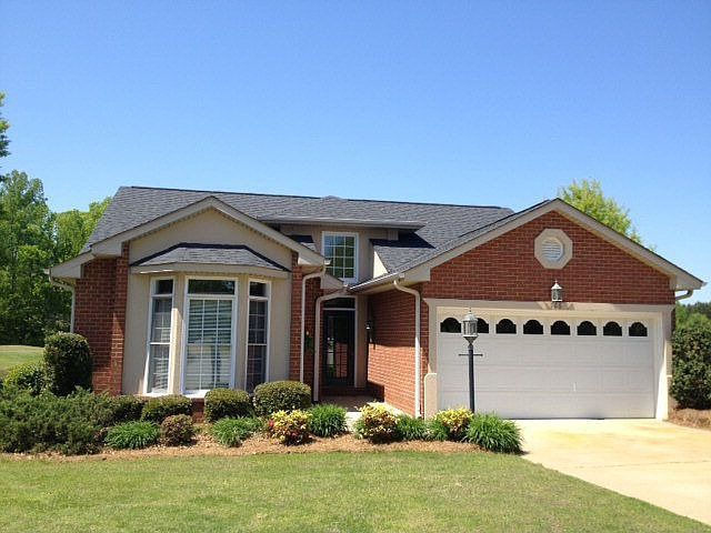 1st image of 106 Lacy Ct