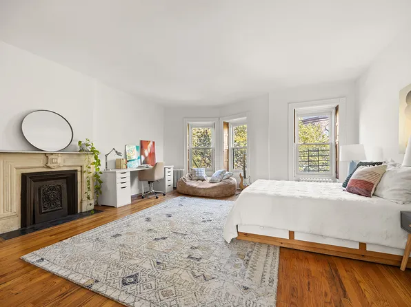 54 Sterling Place image 9 of 18