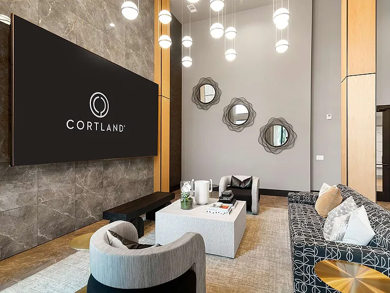 Cortland at Castle Hills — Photo 53