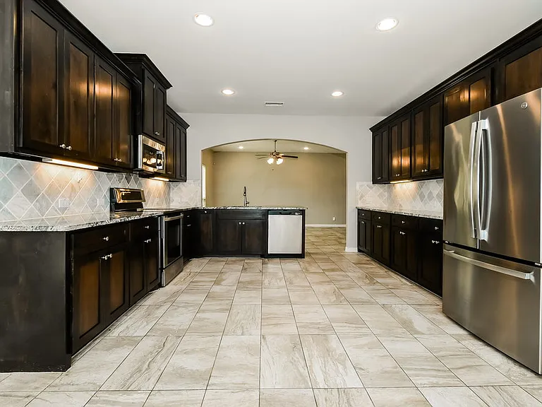 236 Teakwood Dr — Photo 8
