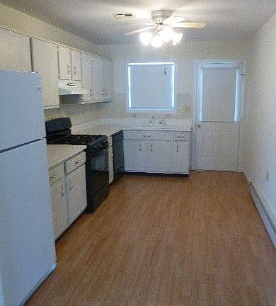 4th image of 22 Roxton Pl
