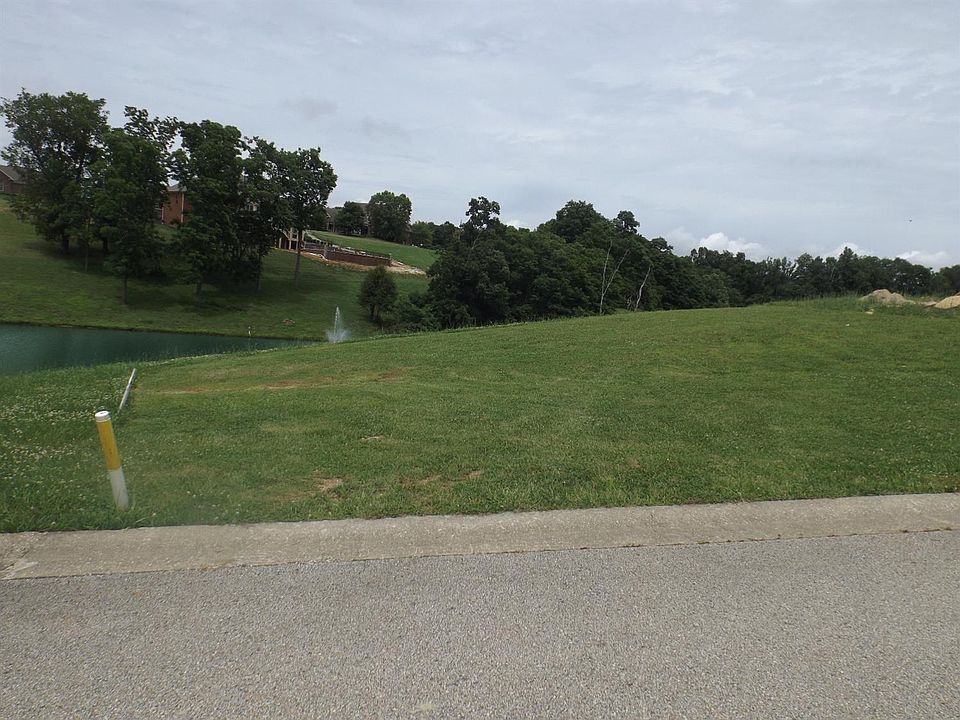1st image of 403 Silver Lake Dr