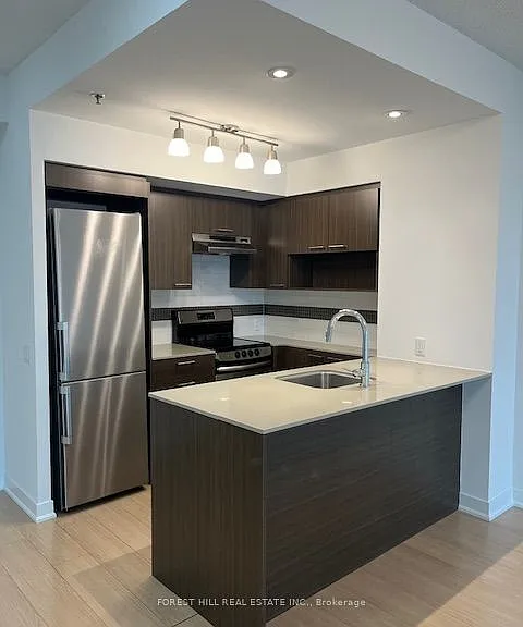 320 Tweedsmuir Ave #611 — Photo 8